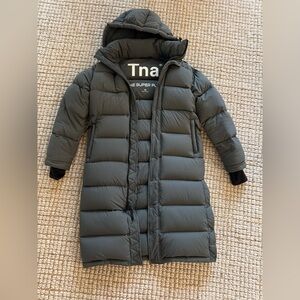 Aritzia TNA super puff grey/muted teal long